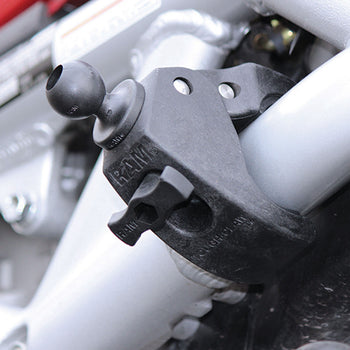 RAP-B-404U:RAP-B-404U_4:RAM Tough-Claw™ Medium Clamp Base with Ball