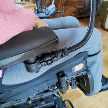 RAP-AAPR-WCT-114P-18-UN9U:RAP-AAPR-WCT-114P-18-UN9U_7:RAM Tablet Mount for Wheelchairs with Quick Release & Swivel Feature