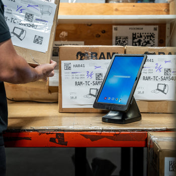 RAM-GDS-DOCK-D10K-C:RAM-GDS-DOCK-D10K-C_5:GDS Uni-Conn™ Powered Kiosk Dock with USB-C