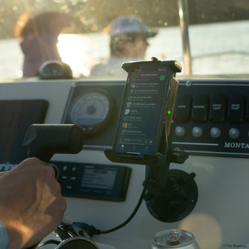 RAM-HOL-UN14WB-1:RAM-HOL-UN14WB-1_6:RAM® Quick-Grip™ 15W Waterproof Wireless Charging Holder with Ball