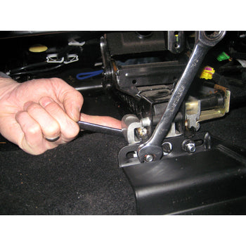 RAM-VB-174:RAM-VB-174_5:RAM No-Drill™ Vehicle Base for '98-07 Volkswagen Beetle