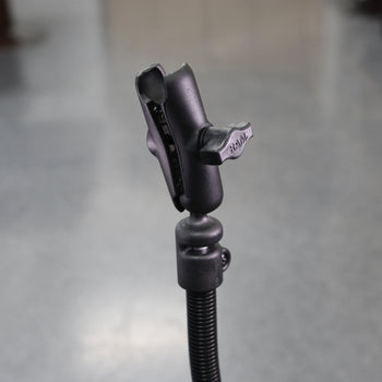 RAP-400-18-B-201:RAP-400-18-B-201_3:RAM® Tough-Claw® with RAM® Flex-Rod™ 26" Extension Arm for Wheelchairs